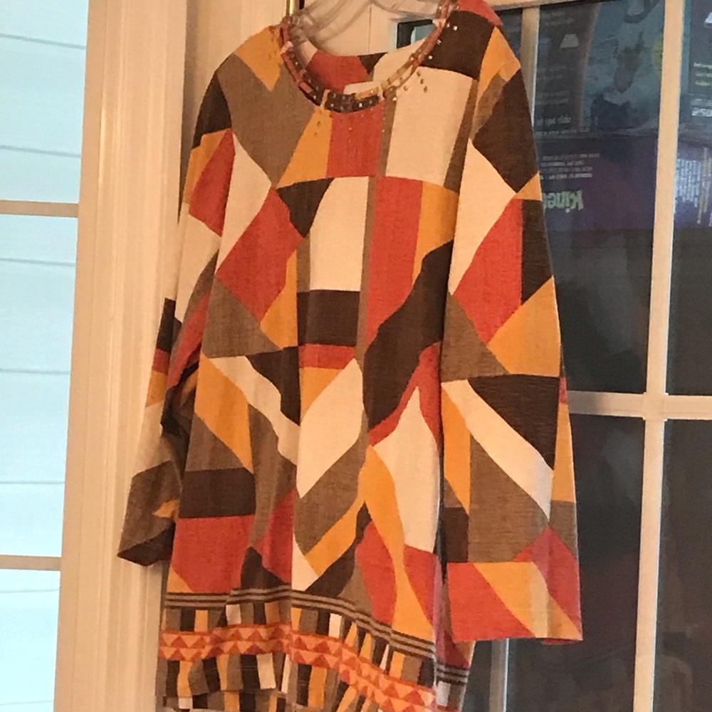 Women’s blouse